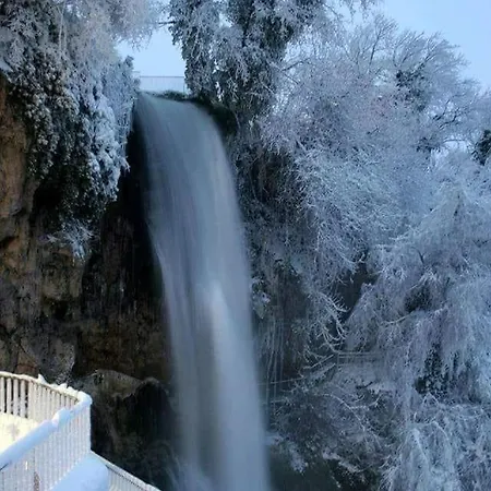 Anatoli Waterfalls Retreat Apartman