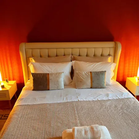 Anatoli Waterfalls Retreat
